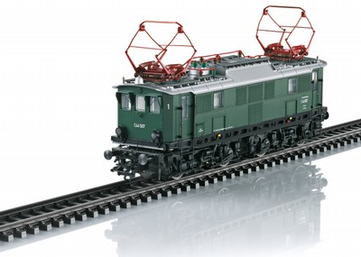 22394 schraeg